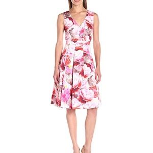 NWT Eliza J Floral V-Neck Fit & Flare Dress